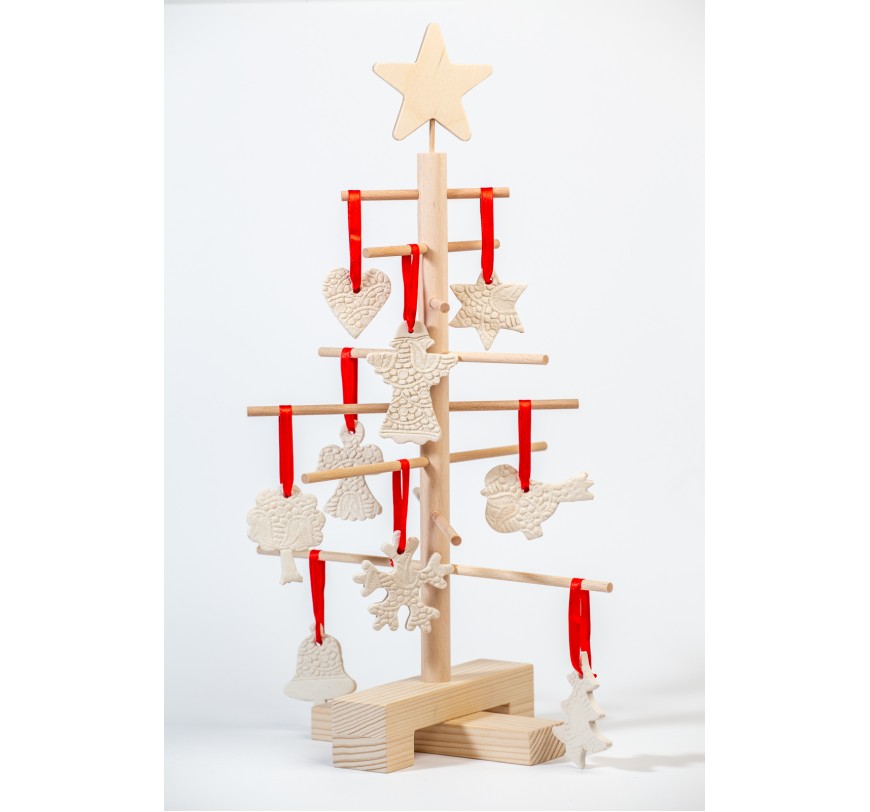 Xmas3 XS2 wooden tree with SnowClayLace ornaments